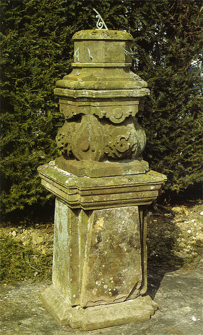 Antiques from the Garden Издательство: Antique Collectors Club Dist A/C, Antique Collectors Club, Ltd , 2001 г Суперобложка, 280 стр ISBN 1 870673 33 6 Язык: Английский Формат: 220x280 Мелованная бумага, Цветные иллюстрации инфо 57a.